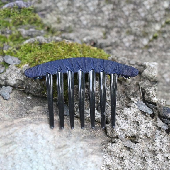 Beaded Hair Comb Purple Hair Accessories for her - Picture 4 of 5